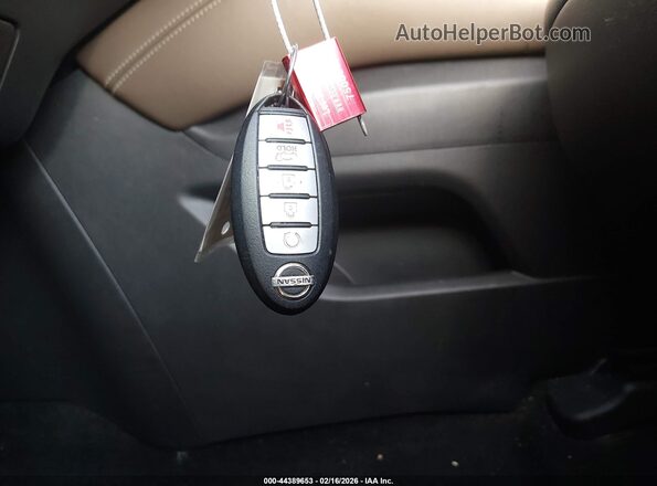 5N1AZ2MH2HN178007 2017 NISSAN MURANO Белый Вид панели приборов