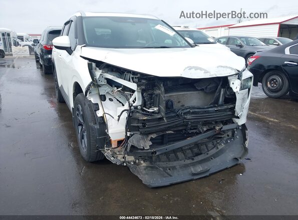 5N1BT3BA4RC733280 2024 NISSAN ROGUE Белый Вид спереди