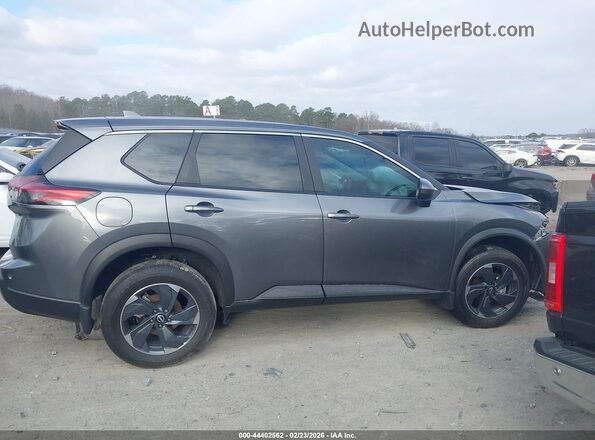 5N1BT3BAXSC860122 2025 NISSAN ROGUE Gray უკანა სალონის ხედი