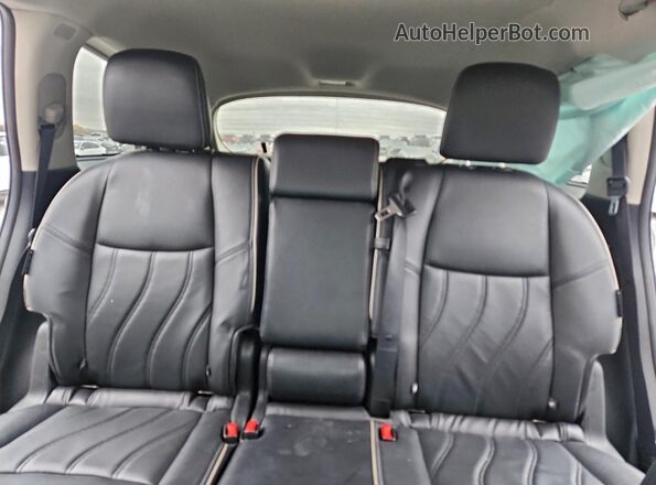 5N1DL0MNXKC524557 2019 INFINITI QX60 Серебряный Вид задних сидений