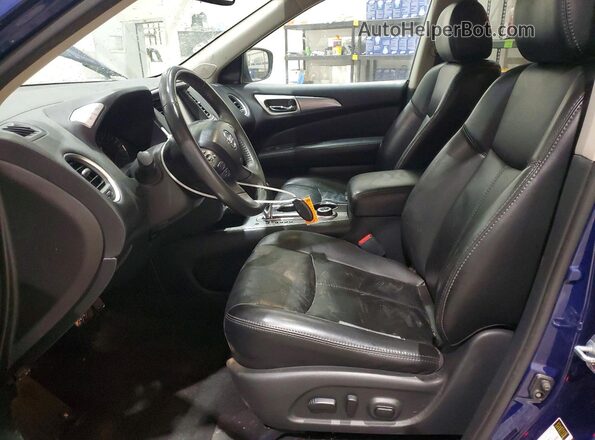 5N1DR2MM1HC632091 2017 NISSAN PATHFINDER Blue Вид салону спереду