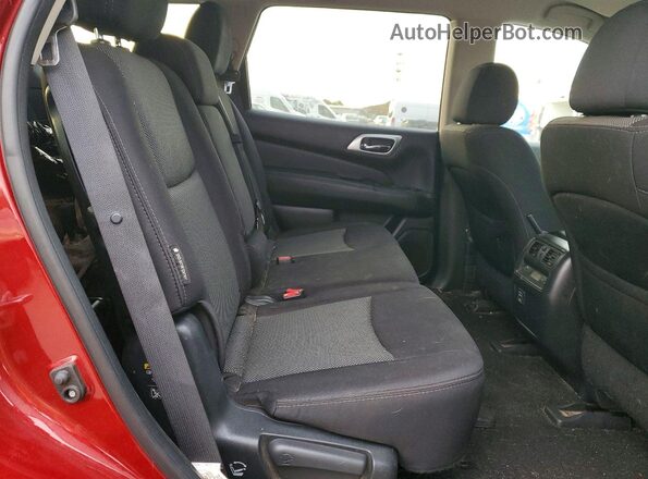 5N1DR2MM2JC659242 2018 NISSAN PATHFINDER Red უკანა სალონის ხედი