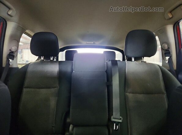 5N1DR2MM2JC665557 2018 NISSAN PATHFINDER Красный Вид задних сидений