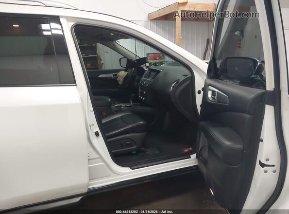 5N1DR2MM3KC580499 2019 NISSAN PATHFINDER Белый Вид салона спереди