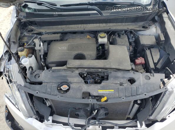 5N1DR2MM5JC665052 2018 NISSAN PATHFINDER Silver Շարժիչի բաժամունքի տեսք