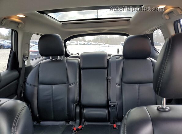 5N1DR2MM5JC665052 2018 NISSAN PATHFINDER Silver Հետևի նստատեղերի տեսք
