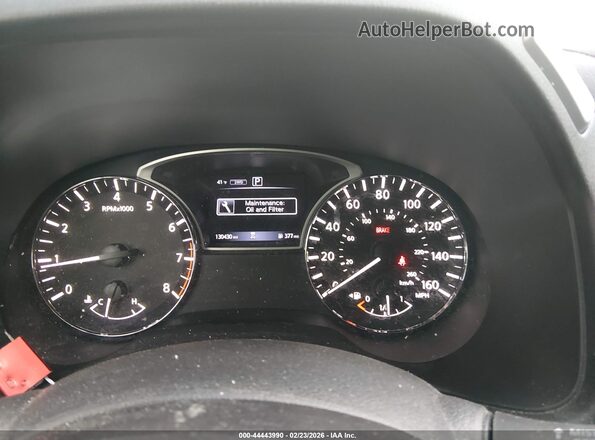 5N1DR2MM7KC650831 2019 NISSAN PATHFINDER Gray Widok tylnych siedzeń