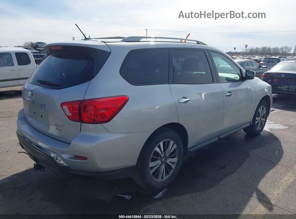 5N1DR2MMXJC632399 2018 NISSAN PATHFINDER Серебряный Задняя правая четверть