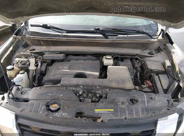 5N1DR2MN5HC608577 2017 NISSAN PATHFINDER Silver Հետևի տեսք