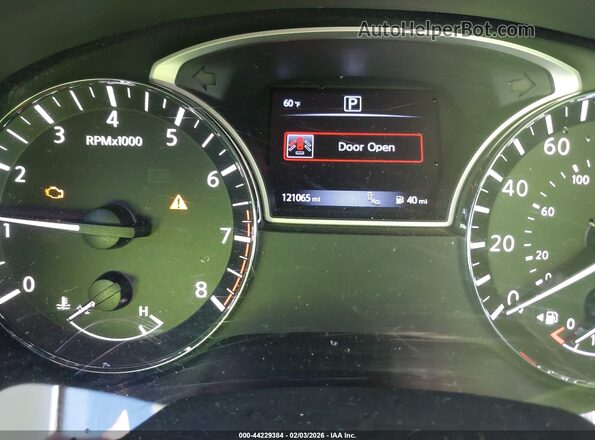 5N1DR2MN6HC632452 2017 NISSAN PATHFINDER Gray Вид задніх сидінь