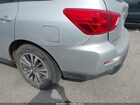2018 Nissan Pathfinder Sv Silver vin: 5N1DR2MN6JC629072