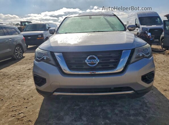 5N1DR2MN8HC670846 2017 NISSAN PATHFINDER Серебряный Вид спереди