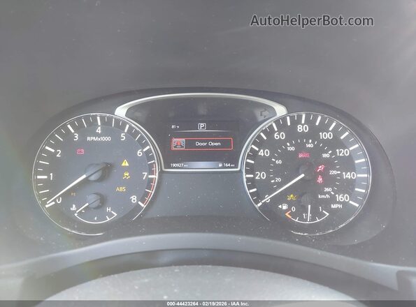 5N1DR2MN9JC666374 2018 NISSAN PATHFINDER Серый Вид задних сидений