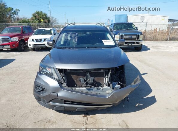 5N1DR2MN9JC666374 2018 NISSAN PATHFINDER Серый Вид задней части салона