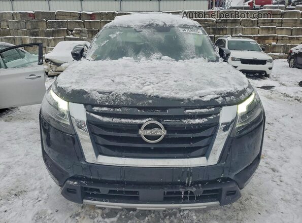 5N1DR3CC2PC201675 2023 NISSAN PATHFINDER Черный Вид спереди