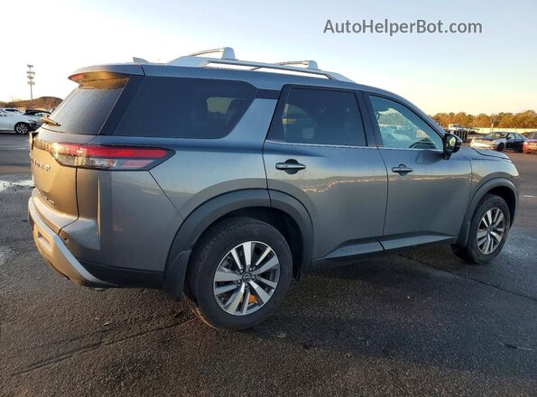 5N1DR3CC7RC270090 2024 NISSAN PATHFINDER Gray Задня права чверть