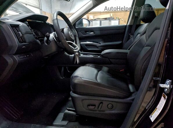 5N1DR3CD2SC258931 2025 NISSAN PATHFINDER Black Vista interior delantera