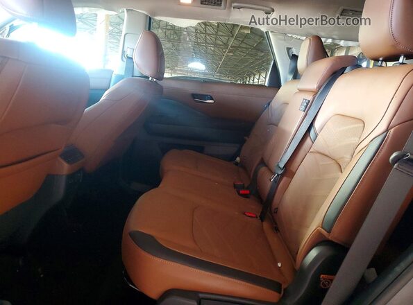 5N1DR3DGXSC274013 2025 NISSAN PATHFINDER Gray Widok wnętrza z tyłu
