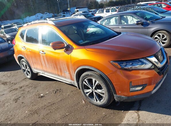 5N1ET2MVXHC768895 2017 NISSAN ROGUE HYBRID Оранжевый Передняя правая четверть
