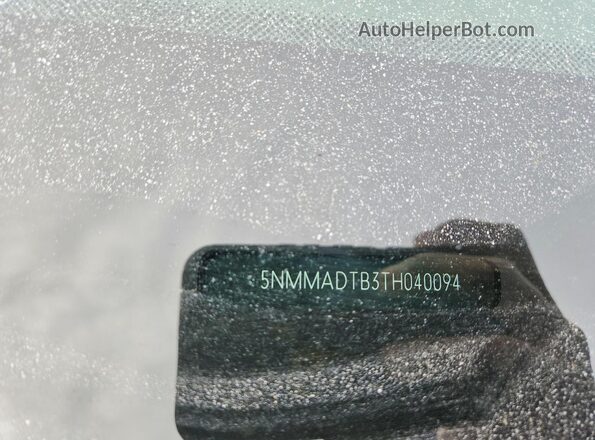 5NMMADTB3TH040094 2026 GENESIS GV70 Black Widok naklejki z numerem VIN