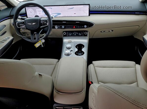 5NMMADTBXTH043106 2026 GENESIS GV70 Белый Вид панели приборов