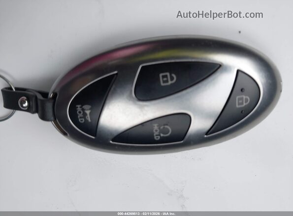 5NMP2DG17TH095952 2026 HYUNDAI SANTA FE Gray Vista del salpicadero