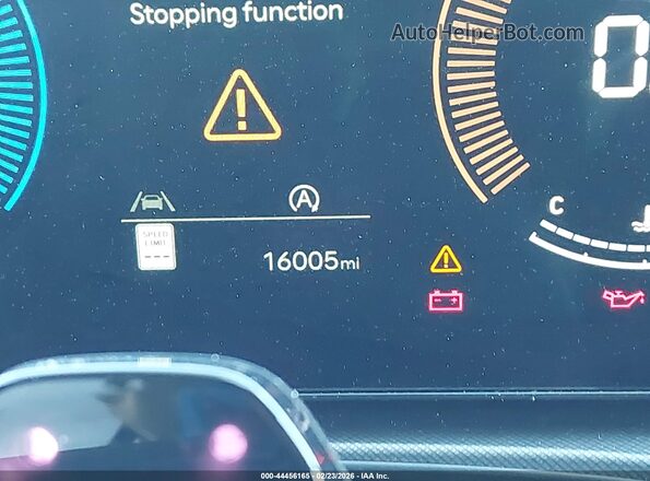 5NMP3DGLXSH083226 2025 HYUNDAI SANTA FE White 