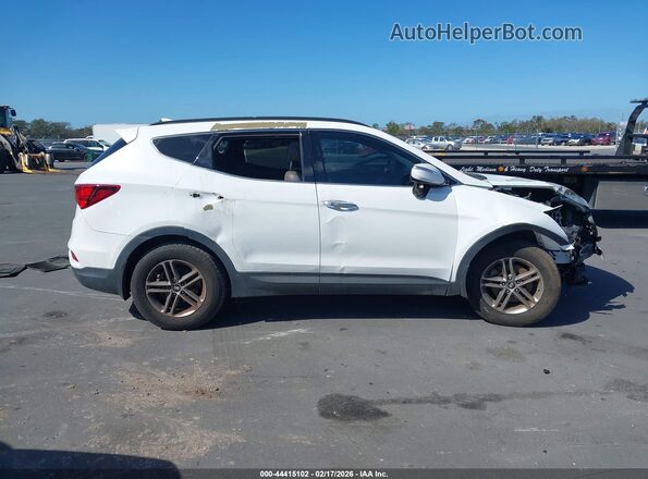 5NMZUDLB9HH021294 2017 HYUNDAI SANTA FE SPORT White Widok zestawu wskaźników