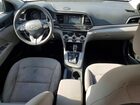 2019 Hyundai Elantra Se Синий vin: 5NPD74LF6KH442419