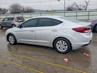2019 Hyundai Elantra Se Silver vin: 5NPD74LF7KH425340