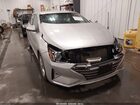 2019 Hyundai Elantra Sel Silver vin: 5NPD84LF1KH427730