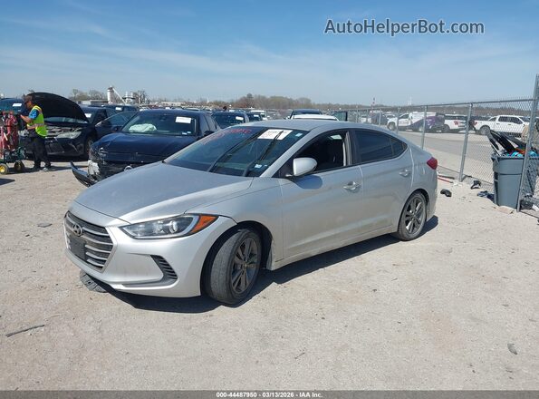 5NPD84LF5HH212070 2017 HYUNDAI ELANTRA Silver Przód lewy