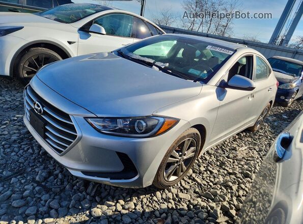 5NPD84LF5JH268256 2018 HYUNDAI ELANTRA Серебряный Передняя левая четверть