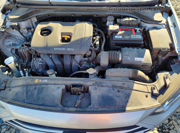 5NPD84LF5JH268256 2018 HYUNDAI ELANTRA Серебряный Вид задней части салона