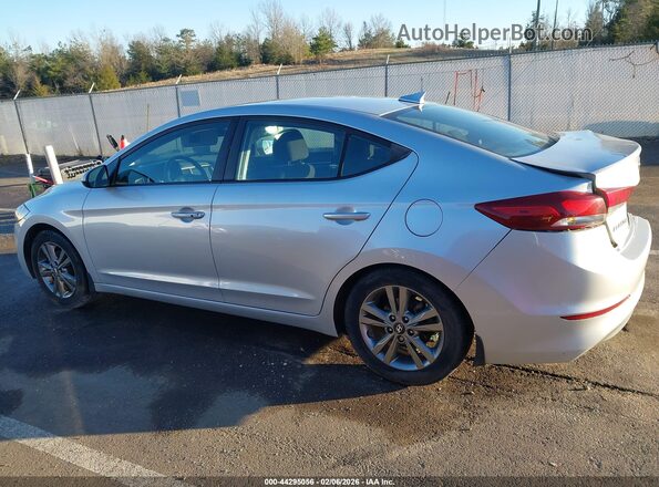 5NPD84LF7JH337836 2018 HYUNDAI ELANTRA Серебряный 