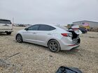 2018 Hyundai Elantra Sel Серебряный vin: 5NPD84LF7JH368021