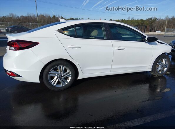 5NPD84LF7KH454852 2019 HYUNDAI ELANTRA White 360 interior view