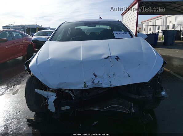 5NPD84LF7KH454852 2019 HYUNDAI ELANTRA White Rear interior view