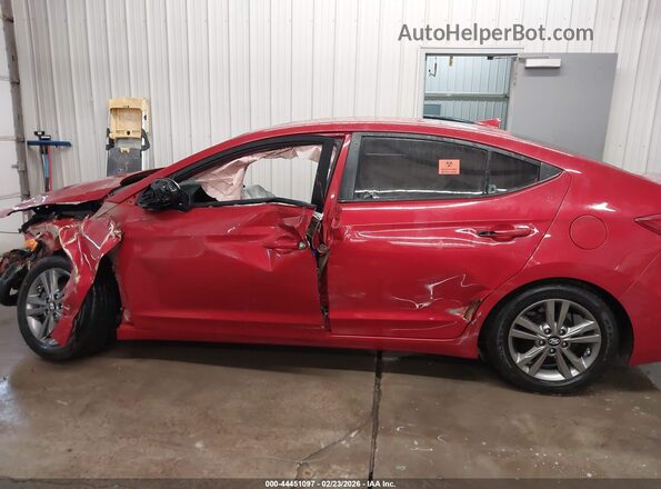 5NPD84LF9HH072007 2017 HYUNDAI ELANTRA Red Rear interior view