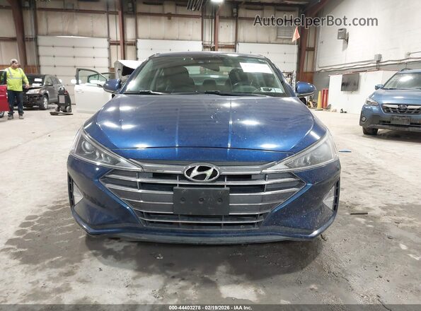 5NPD84LFXKH414913 2019 HYUNDAI ELANTRA Blue Rear interior view