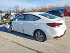 2019 Hyundai Elantra Sel White vin: 5NPD84LFXKH419884