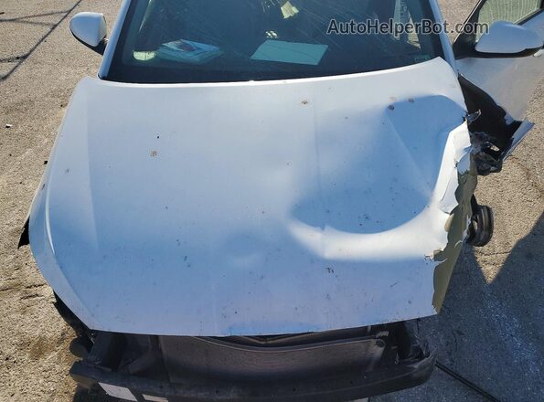 5NPD84LFXKH419884 2019 HYUNDAI ELANTRA White Widok wnętrza z tyłu
