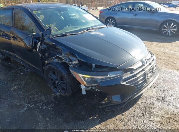5NPD84LFXKH493192 2019 HYUNDAI ELANTRA Черный Вид спереди