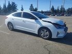 2019 Hyundai Elantra Sel Белый vin: 5NPD84LFXKH494438