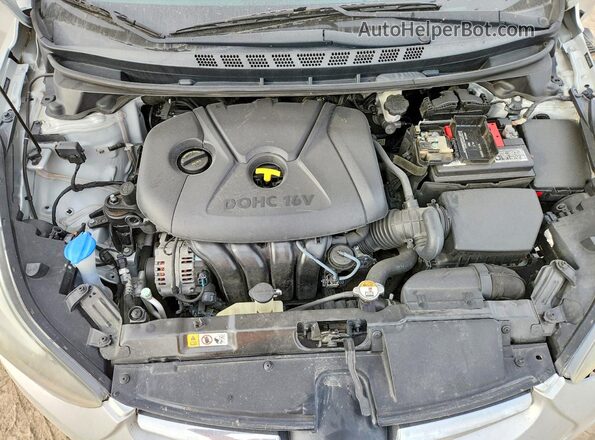 5NPDH4AE0GH698652 2016 HYUNDAI ELANTRA Серебряный Вид задней части салона