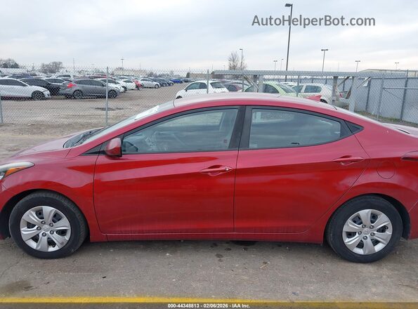 5NPDH4AEXGH743340 2016 HYUNDAI ELANTRA Красный Вид спереди
