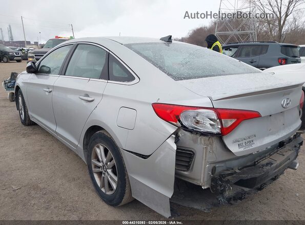 5NPE24AF0GH285855 2016 HYUNDAI SONATA Серебряный Вид спереди