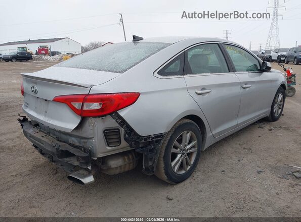 5NPE24AF0GH285855 2016 HYUNDAI SONATA Серебряный Задняя правая четверть