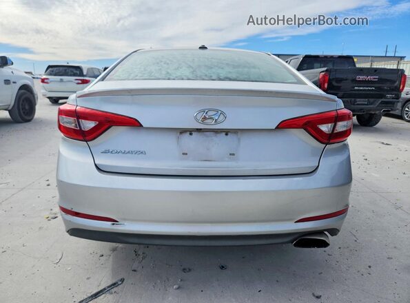 5NPE24AF2GH328561 2016 HYUNDAI SONATA Silver Widok z tyłu