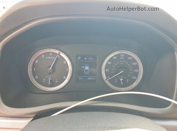 5NPE24AF2KH803151 2019 HYUNDAI SONATA Silver Widok zestawu wskaźników
